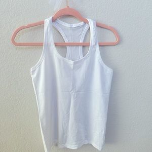 White size 10 lululemon tank